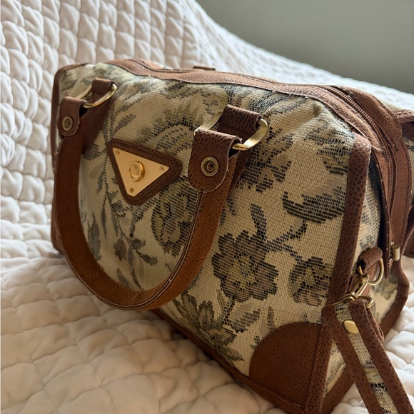 Vintage Verdi Tapestry small luggage bag - Picture 4 of 10